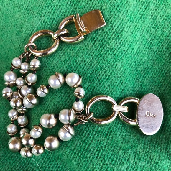Christian Dior Multi Strand Pearls & Gold GORGEOUS…Must HAVE DIOR PIECE SO Glam - Picture 4 of 13